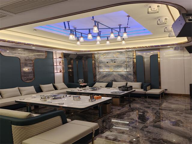 山南夜总会新选择,招聘DJ模特与商务KTV精英，开启本地直招