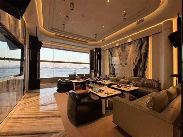 崇左夜场新选择-诚聘高薪驻场领班，即刻加入！