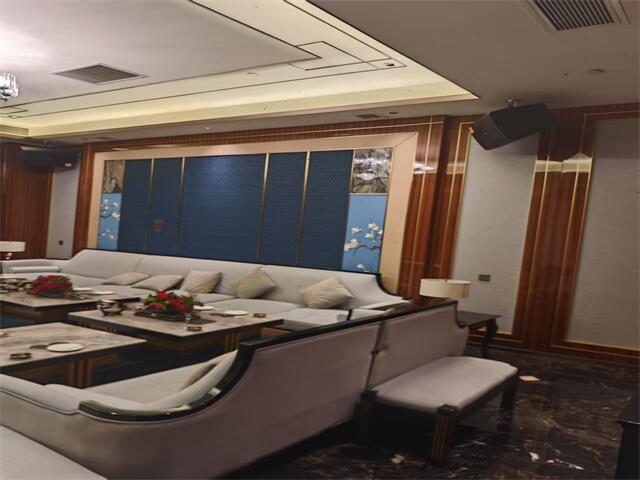 广高端夜店急招女性酒水营销专员，福利待遇全新升级！