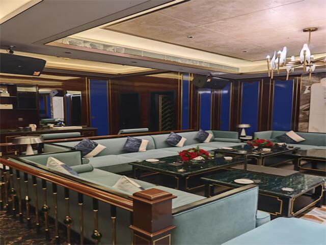 南宁KTV诚聘营销精英，颜值加分，携手共创辉煌未来