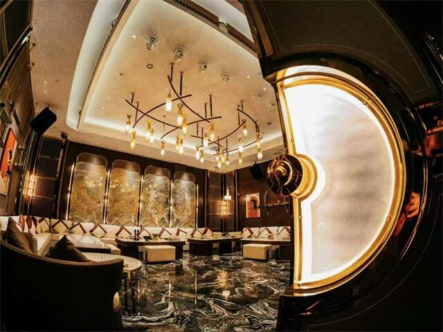 贵阳尊荣会KTV诚聘酒水促销精英——携手共创辉煌明天