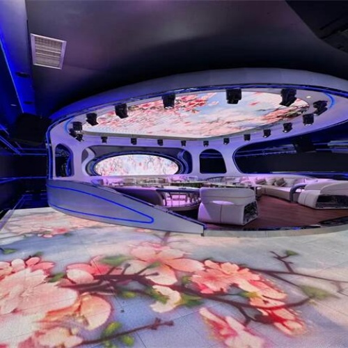 南昌KTV诚聘女包厢服务人员,优雅环境，轻松获得收入