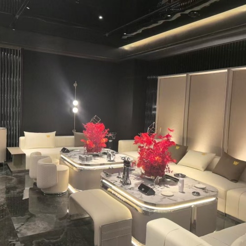 白山市KTV招聘,急聘优秀模特，前三名KTV等你来加入！