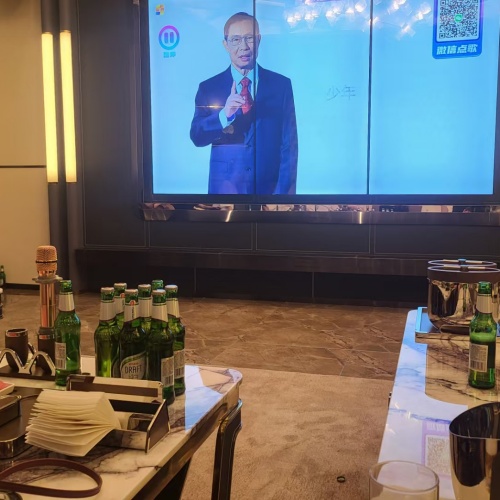 银川夜总会场所急聘服务员，面试通过即刻入职并安排住宿