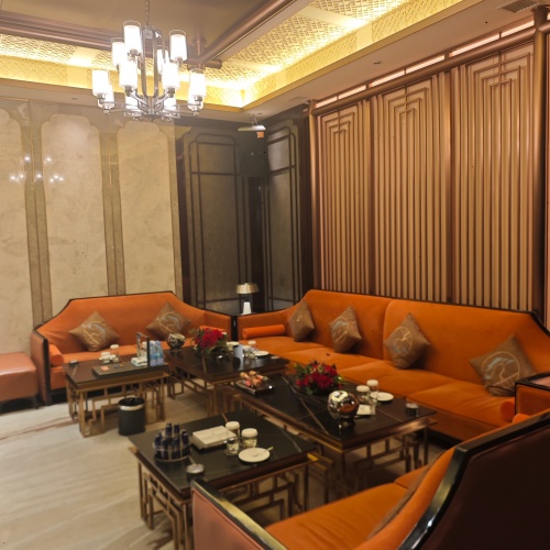 西宁美高美酒店诚聘迎宾接待，共绘都市璀璨篇章