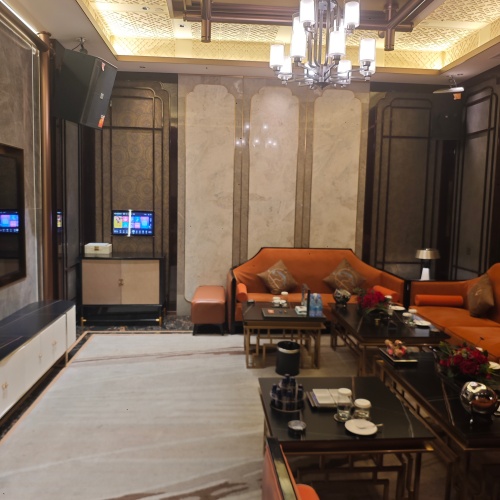 哈尔滨夜场KTV诚聘兼职模特，轻松上班，团队急需加入