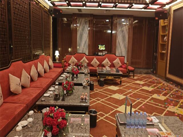 汉中夜总会新选择-地标KTV名店诚聘，日结薪资，工作稳定