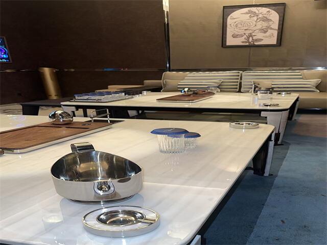 太原夜总会招聘,高端KTV诚邀加入，不限身高，提供广阔职业发