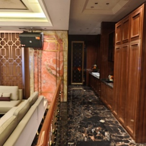 北京高端夜场场所诚聘，商务KTV职位开放，无年龄身高限制